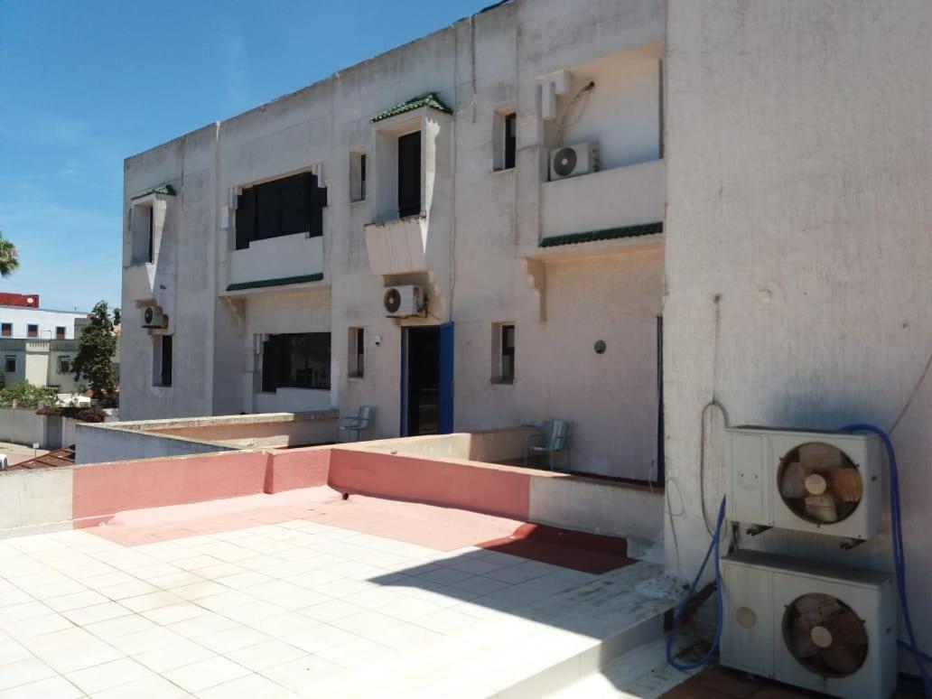 Hotel Choumis Haj Messaoud Лараш Екстериор снимка
