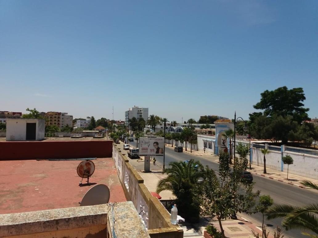 Hotel Choumis Haj Messaoud Лараш Екстериор снимка